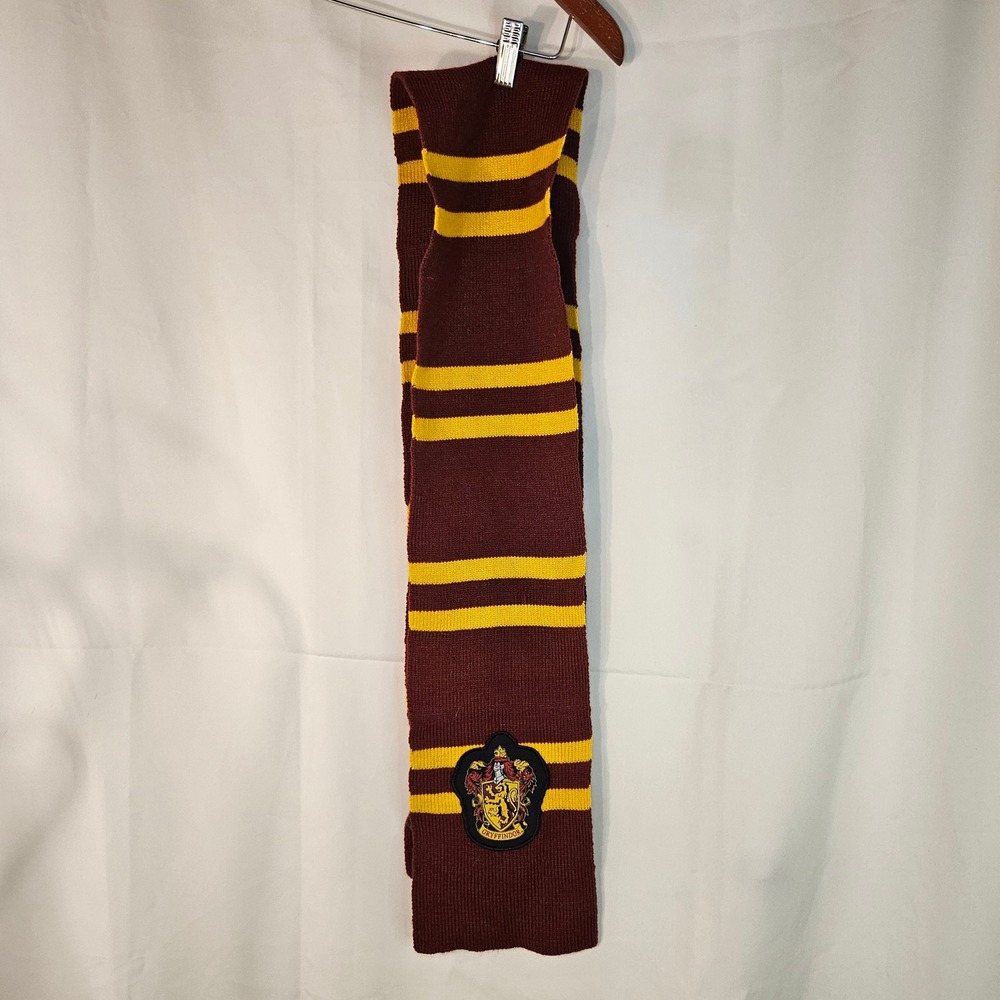 Harry Potter Gryffindor Scarf Wizarding World Knit Burgundy‎ Gold Stripe